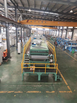 nauwkeurigheid Brugtype Druksensitieve lijmlamineermachine voor Kraft-materialen