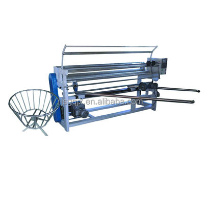 Een typeframe voor het lamineren van weefsels en het wikkelen van producten in één machine