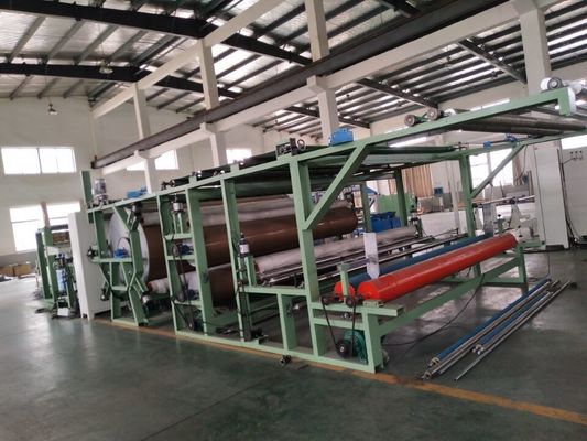 Machines voor het maken van matten, coating, olie-gebaseerde lamineermachine voor de productie van snel tapijt