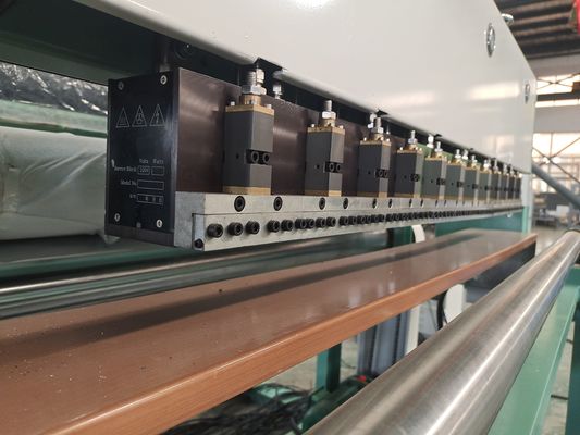 Machine voor het lamineren van sponzen/schuim met stof/kunstleer